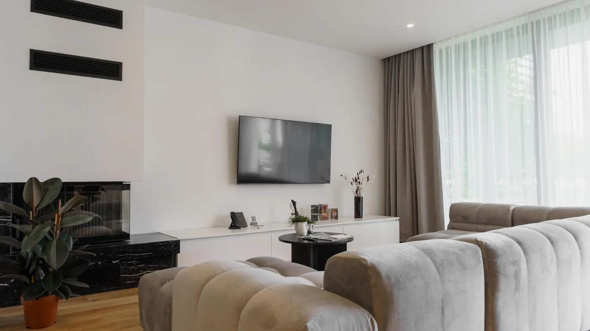 Emily Resort Lviv